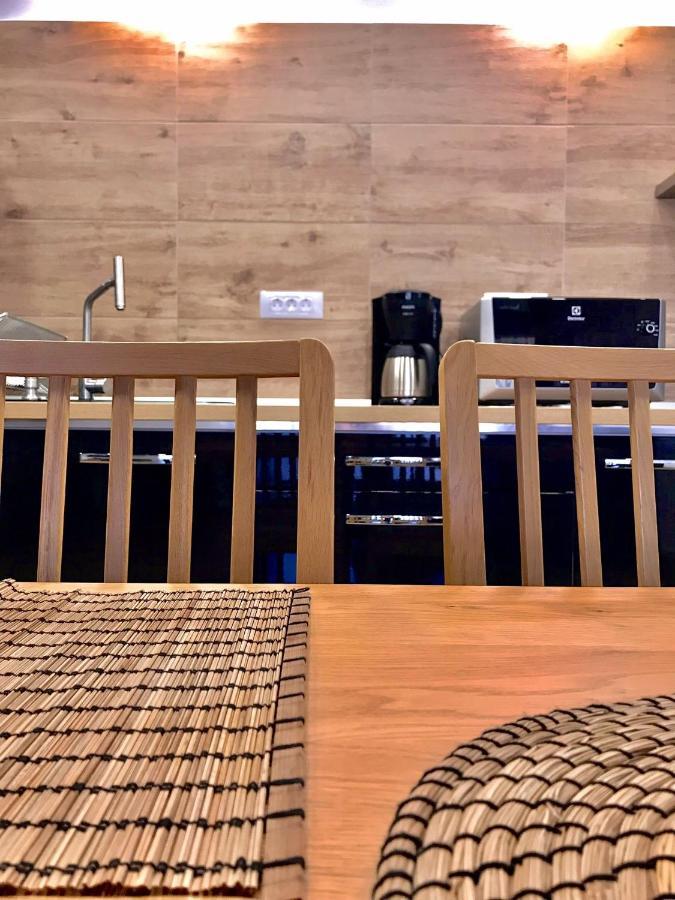 Criss Apartament ซินายา ภายนอก รูปภาพ