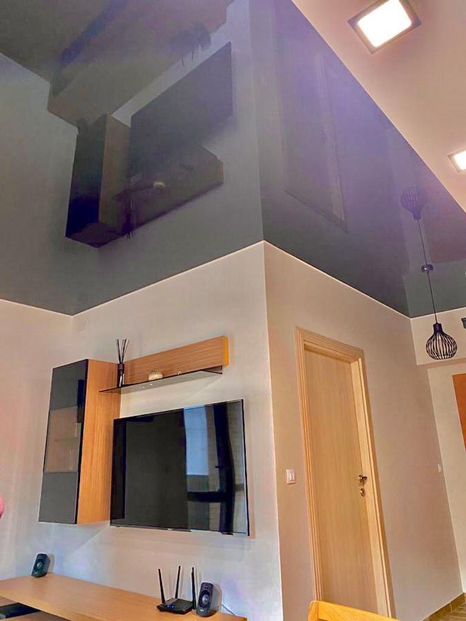 Criss Apartament ซินายา ภายนอก รูปภาพ