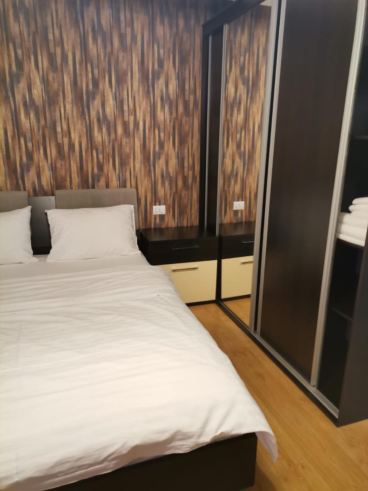 Criss Apartament ซินายา ภายนอก รูปภาพ